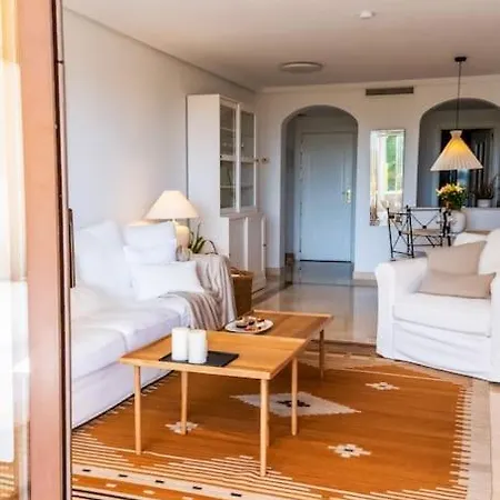 Apartment Pinos, 2 Bedroom With Panoramic View Benahavís