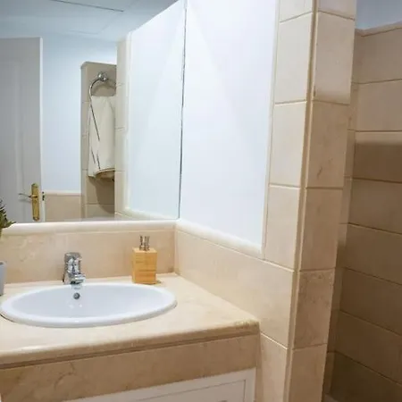 Pinos, 2 Bedroom With Panoramic View Benahavis